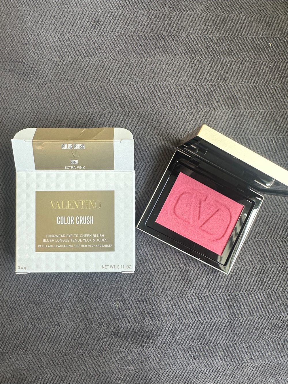 Valentino Color Crush Longwear Eye-to-Cheek Blush — 302R